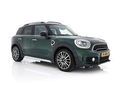Grün Gebraucht 2017 Mini John Cooper Works Countryman SUV | 10.945 €