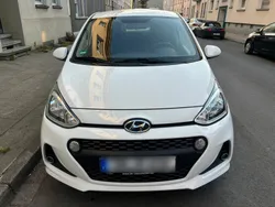 Weiß Gebraucht 2017 Hyundai i10 YES! Kleinwagen | 6.550 € (Guter Preis)