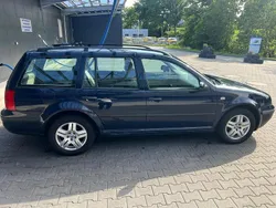 Blau Gebraucht 2002 VW Golf IV Kombi | 1.450 € (Fairer Preis)