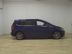 Blau Gebraucht 2020 VW Touran Comfortline Van / Kleinbus | 17.580 € (Superpreis)