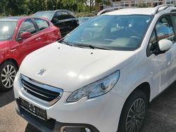 Weiß Gebraucht 2016 Peugeot 2008 Urban Move SUV | 7.300 € (Guter Preis)