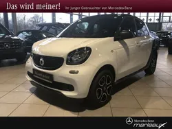 Weiß Gebraucht 2019 Smart ForFour Electric Drive Limousine | 12.740 € (Teuer)