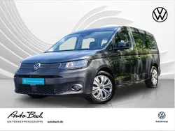 Grau (indiumgrau metallic) Gebraucht 2022 VW Caddy Maxi Life Van / Kleinbus | 29.940 € (Fairer Preis)