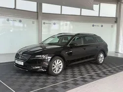 Schwarz Gebraucht 2016 Skoda Superb Kombi | 12.880 € (Superpreis)