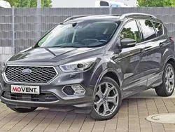 Grau Gebraucht 2016 Ford Kuga Vignale SUV | 12.900 € (Etwas zu teuer)