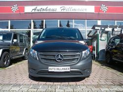 Schwarz Gebraucht 2016 Mercedes Vito Van / Kleinbus | 15.555 € (Fairer Preis)