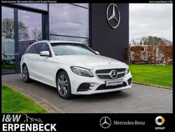 Weiß Gebraucht 2021 Mercedes C220 AMG line Kombi | 28.550 € (Fairer Preis)
