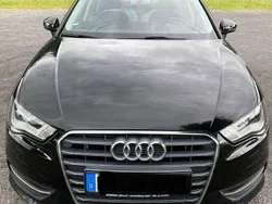 Schwarz Gebraucht 2016 Audi A3 Sportback Ambiente Kombi | 13.700 € (Fairer Preis)