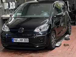Schwarz Gebraucht 2020 VW up! United Kleinwagen | 13.300 € (Etwas zu teuer)