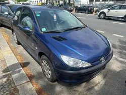 Blau Gebraucht 2004 Peugeot 206 Kleinwagen | 300 €