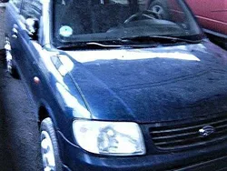 Blau Gebraucht 2001 Daihatsu Cuore Kleinwagen | 950 € (Fairer Preis)