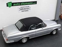 Silber Gebraucht 1970 Mercedes W111 SE Cabrio | 139.990 €