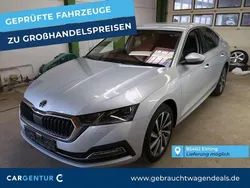 Brilliantsilber (metallic) Gebraucht 2022 Skoda Octavia Style Limousine | 20.790 € (Guter Preis)