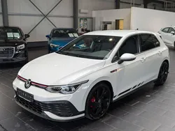 Weiß Gebraucht 2022 VW Golf VIII GTI Clubsport Limousine | 30.900 € (Fairer Preis)
