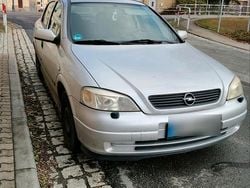 Silber Gebraucht 2002 Opel Astra Kombi | 550 € (Guter Preis)