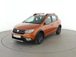 Orange Gebraucht 2017 Dacia Sandero Celebration Kleinwagen | 9.170 € (Fairer Preis)