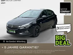 Schwarz Gebraucht 2019 Opel Astra Limousine | 12.490 € (Fairer Preis)