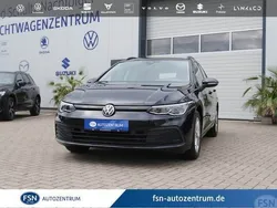 Schwarz Gebraucht 2021 VW Golf VIII Life Kombi | 16.680 € (Fairer Preis)