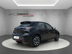 Schwarz Neu 2025 Peugeot 208 Style Kleinwagen | 23.143 € (Etwas zu teuer)
