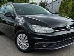 Schwarz Gebraucht 2018 VW Golf VII Trendline Kombi | 11.950 € (Guter Preis)