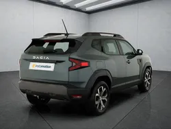 Grün Neu 2025 Dacia Duster SUV | 23.999 € (Guter Preis)