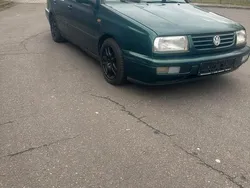 Grün Gebraucht 1997 VW Vento Limousine | 1.995 €