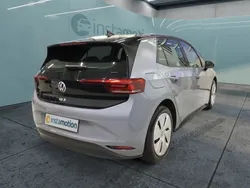 Grau Gebraucht 2021 VW ID.3 Pure Kleinwagen | 19.890 € (Guter Preis)