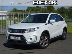 Weiß Gebraucht 2018 Suzuki Vitara SUV | 16.499 € (Etwas zu teuer)