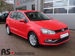 Flashrot Gebraucht 2016 VW Polo Comfortline Kleinwagen | 8.990 € (Fairer Preis)