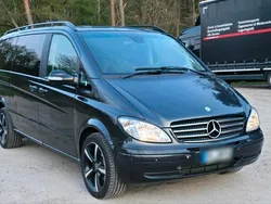 Schwarz Gebraucht 2006 Mercedes Viano Van / Kleinbus | 11.100 € (Fairer Preis)