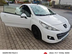 Weiß Gebraucht 2012 Peugeot 207 CC Cabrio | 7.000 €