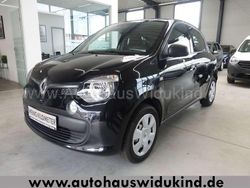 Schwarz Gebraucht 2015 Renault Twingo Expression Kleinwagen | 6.990 € (Etwas zu teuer)