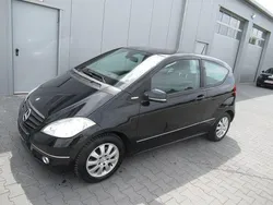 Schwarz Gebraucht 2009 Mercedes A180 Avantgarde Kleinwagen | 3.399 € (Fairer Preis)