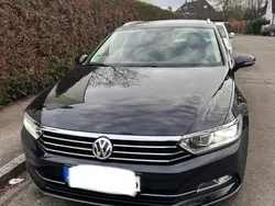 Schwarz Gebraucht 2017 VW Passat Highline Kombi | 16.700 € (Fairer Preis)