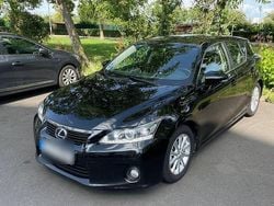 Schwarz Gebraucht 2012 Lexus CT200h Limousine | 8.500 € (Fairer Preis)