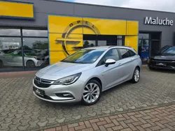 Argonsilber/sovereign/switchblade silver Gebraucht 2019 Opel Astra Kombi | 15.490 € (Teuer)