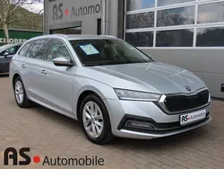 Silber Gebraucht 2022 Skoda Octavia Style Kombi | 16.990 € (Fairer Preis)