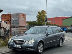 Grau Gebraucht 2007 Mercedes E320 Avantgarde Kombi | 3.900 € (Fairer Preis)