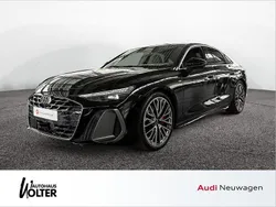 Schwarz Neu 2025 Audi A6 Limousine | 104.788 €