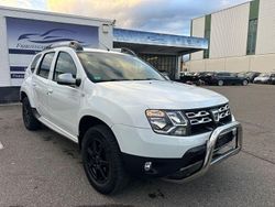 Weiß Gebraucht 2016 Dacia Duster Lauréate SUV | 5.999 € (Guter Preis)