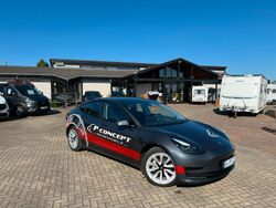 Silber Gebraucht 2022 Tesla Model 3 Limousine | 31.490 € (Etwas zu teuer)