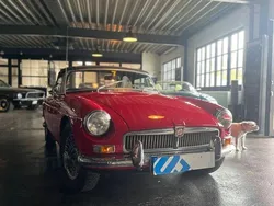 Rot Gebraucht 1967 MG B Cabrio | 15.750 €