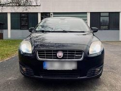 Schwarz Gebraucht 2010 Fiat Croma Kombi | 3.800 € (Etwas zu teuer)