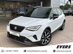 Nevada weiß / midnight schwarz Gebraucht 2022 Seat Arona FR SUV | 19.450 € (Fairer Preis)