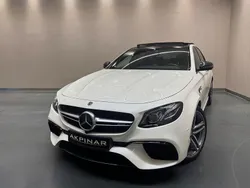 Weiß Gebraucht 2019 Mercedes E63 AMG AMG Limousine | 72.800 €