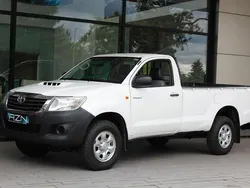 Weiß Gebraucht 2012 Toyota HiLux Abholung | 23.900 €