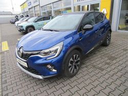 Blau Gebraucht 2023 Renault Captur Techno SUV | 20.480 € (Fairer Preis)