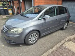 Grau Gebraucht 2005 VW Golf V Limousine | 2.999 € (Fairer Preis)