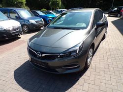 Grau Gebraucht 2021 Opel Astra Edition Limousine | 14.990 € (Fairer Preis)