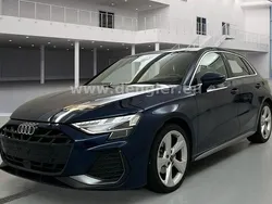 Blau Gebraucht 2024 Audi A3 Sportback S-Line Limousine | 33.890 € (Guter Preis)
